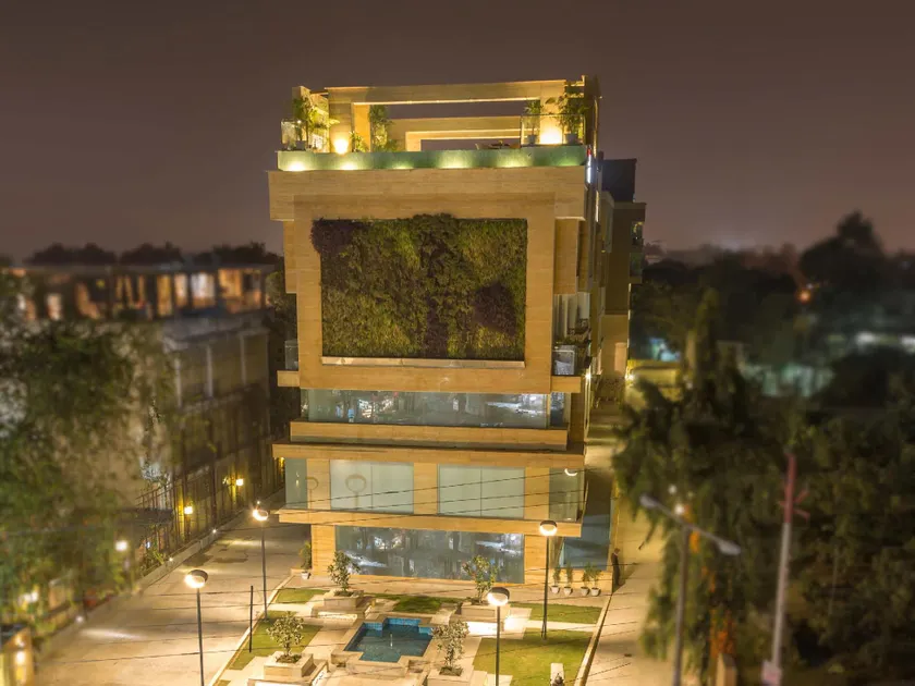 IDA Hotel - Image 1