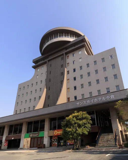 Sunsky Hotel - Image 1