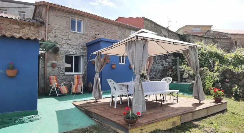 Casa do Cucharro en Playa de Soesto, Laxe - Image 1
