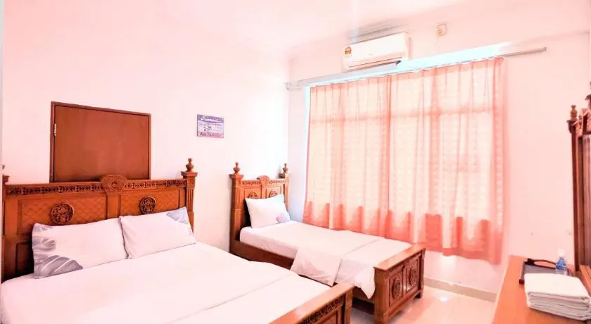 Mama Nusantara Hotel - Image 1
