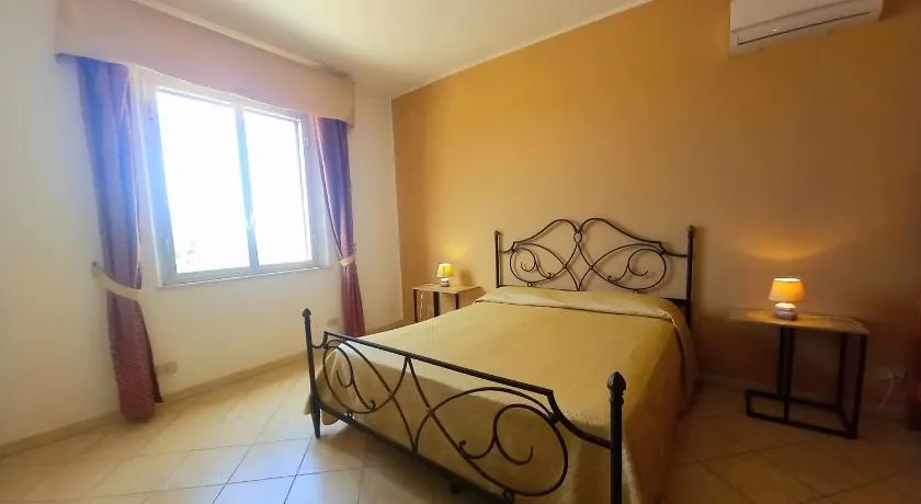 Tahiti House Stagnone - Image 1