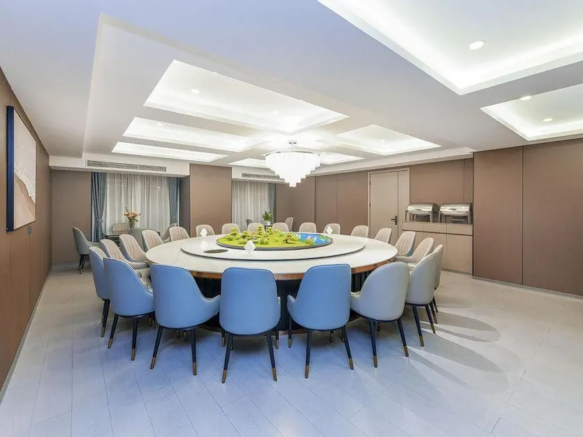 Sunshine Hotel (Chongqing Shapingba West Station) - Image 1