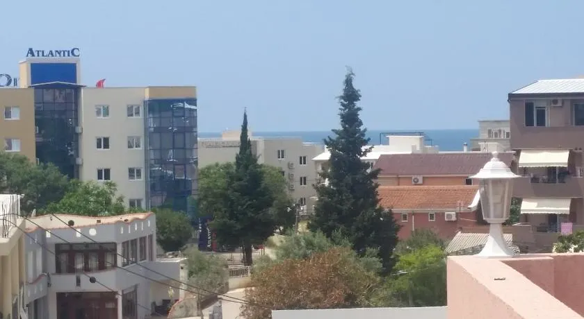 Apartment Oaza - Image 1