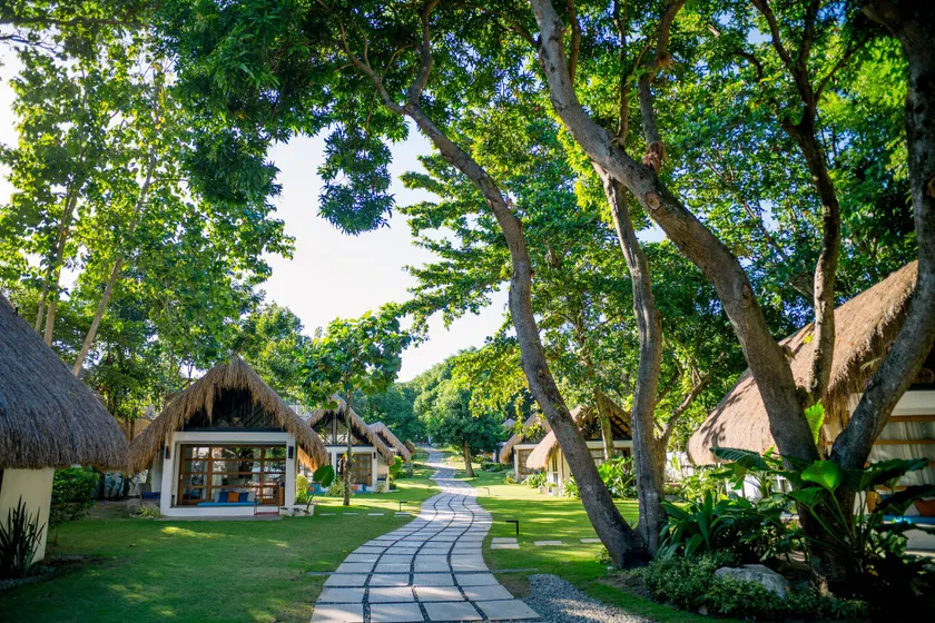 Salum Dive Resort - Image 1