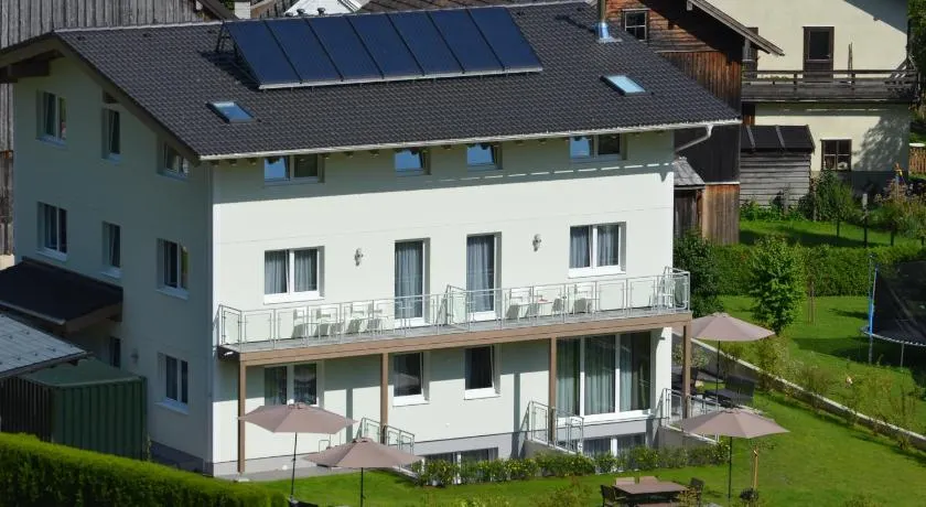Appartamento adatto alle famiglie con giardino, barbecue e terrazza | Sci vicino | Ammette animali domestici - Image 1
