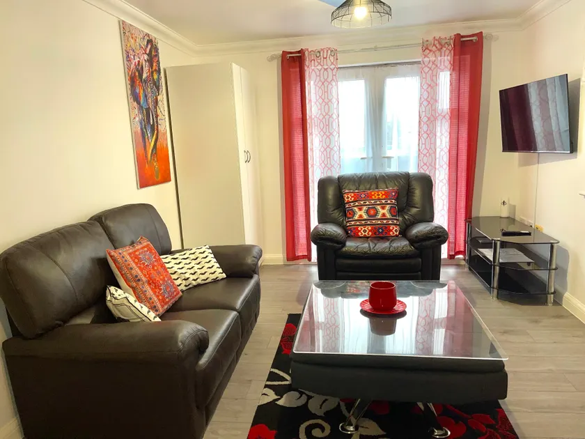 Forsyth Court - 2 beds Apartment - Image 1