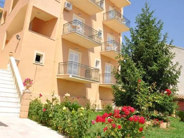Corfu Sunflower Apartments - Image 1