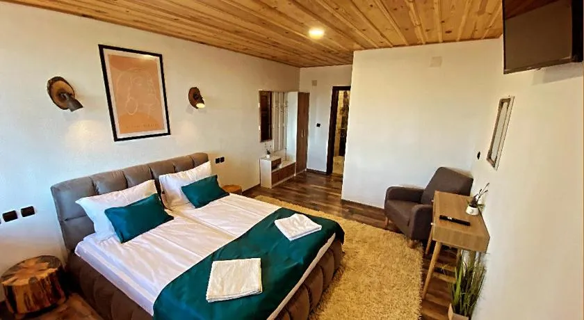 Rooms in Leshten - Image 1