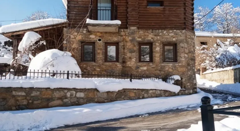 Amadrias Villa Florina - Image 1