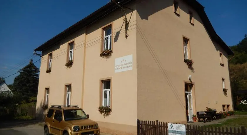 PENZION MANĚTÍN u Sv. Barbory - Image 1