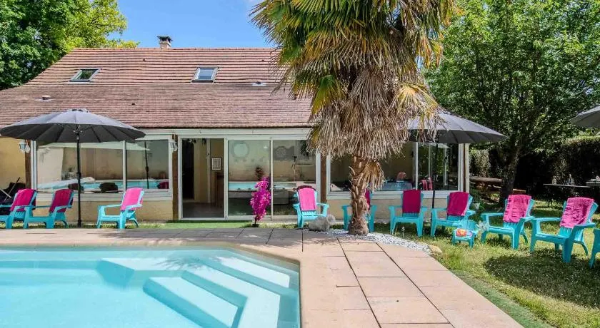 Maison de vacances au calme, piscine, clim, en forêt, Fontainebleau - Image 1