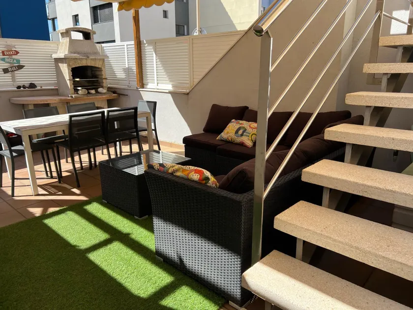 Cozy Beach House with Pool & BBQ - Image 1