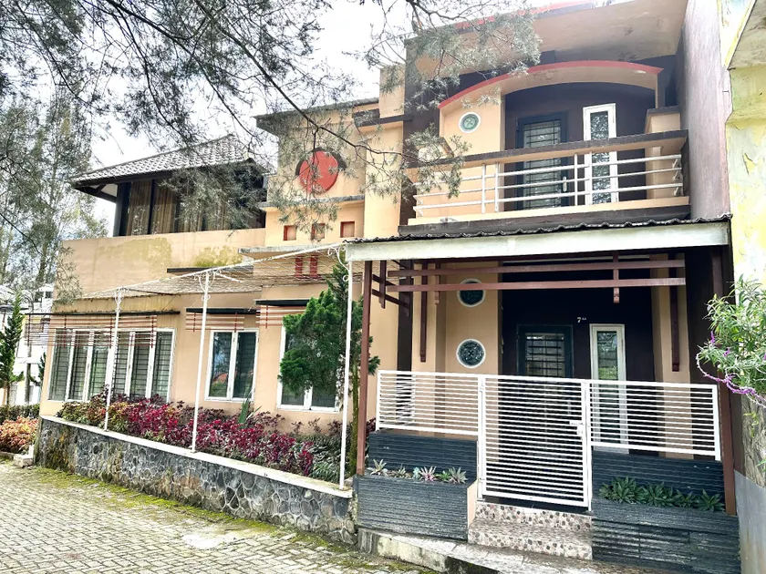 Villa Brastagi Highland 146 m2 (4 K.Tidur & 3 K.M) - Image 1