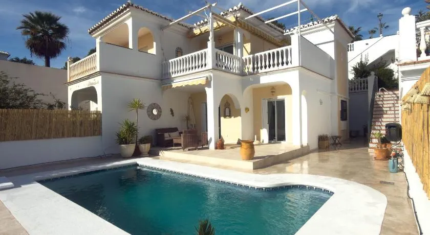 Rd02 La Casa Hermosa - Image 1