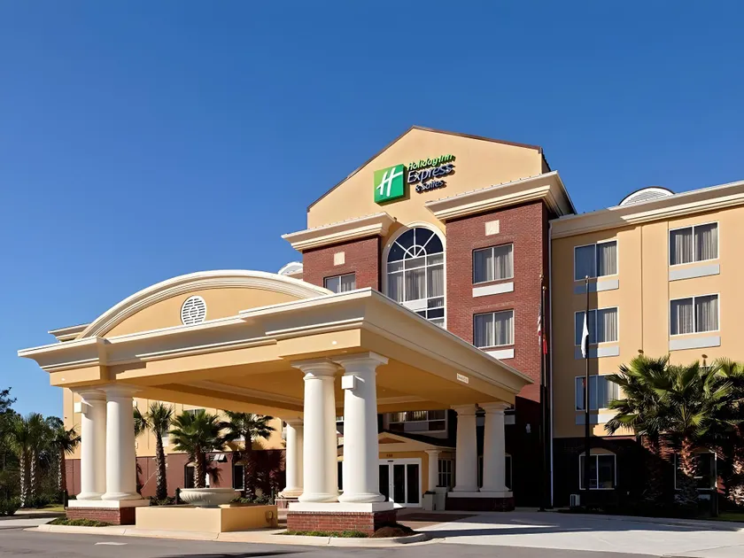 Holiday Inn Express Hotel & Suites Crestview South I-10 by IHG - Image 1