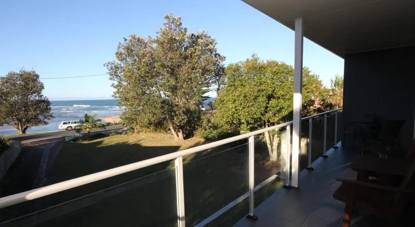 STRAND 3- 3/12 Bundella Ave LC - Image 1