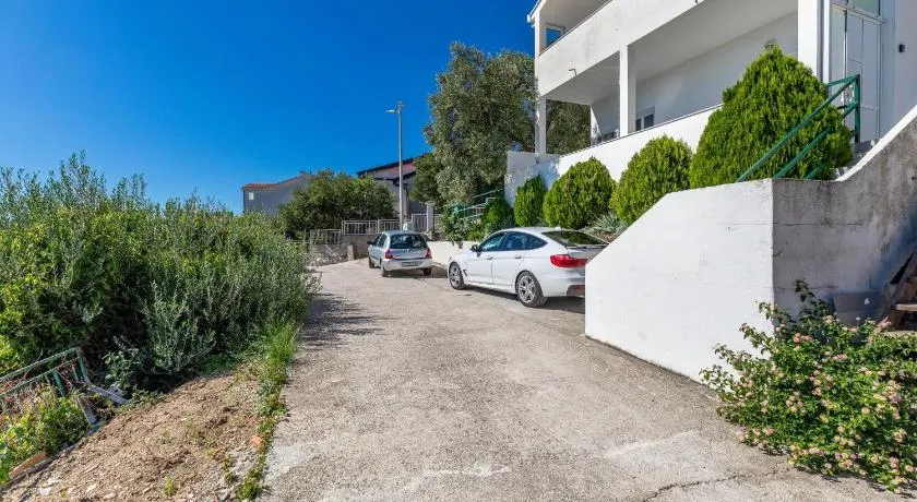 Apartments with parking space Podaca, Makarska - 24856 - Image 1