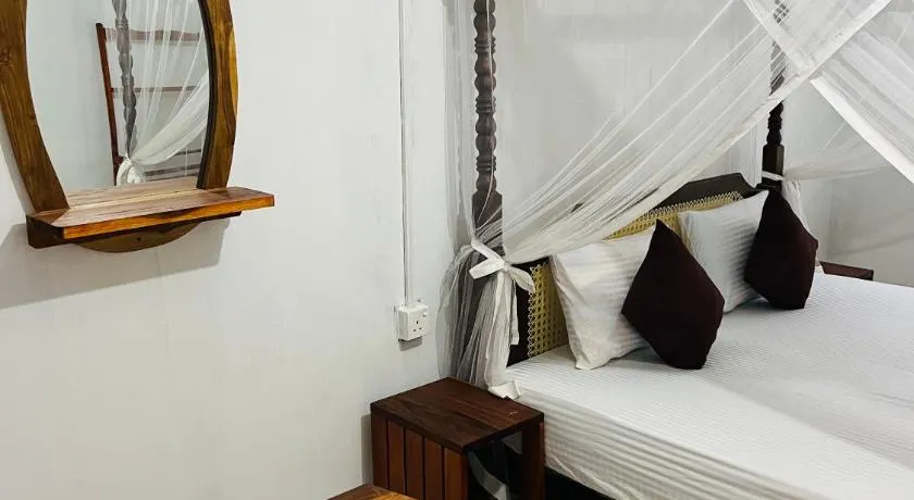 Nature Lover's Inn - Image 1