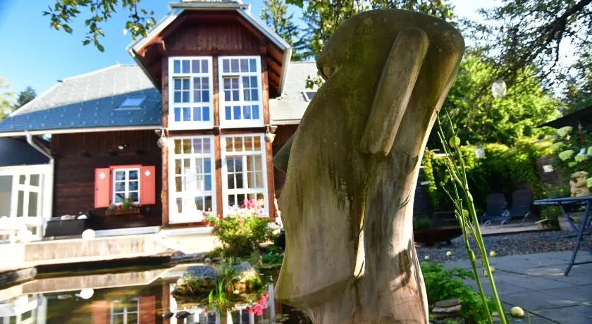Naturforsthaus Gartenblick für Hunde - und naturverbundene Menschen - Image 1