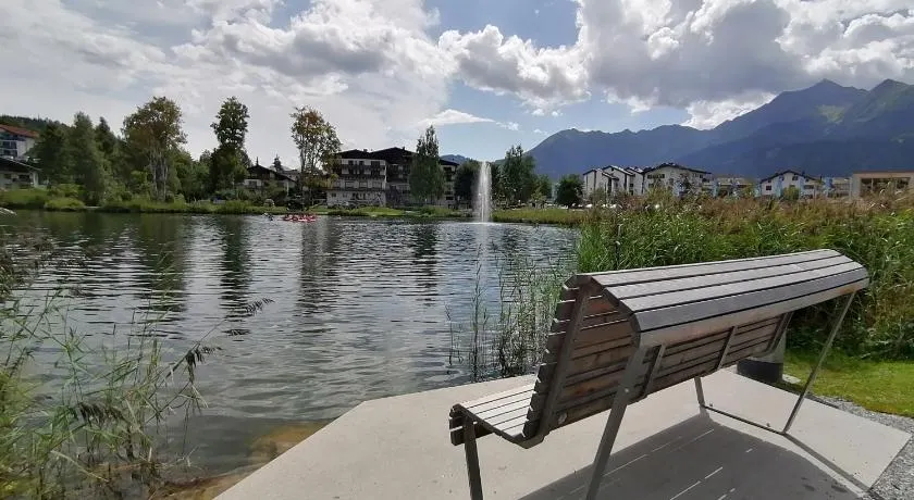 LAAX Central Holiday Apartment with Pool & Sauna - Image 1