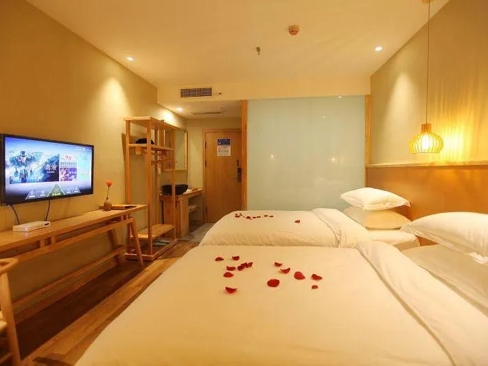 Kailai Hotel - Image 1