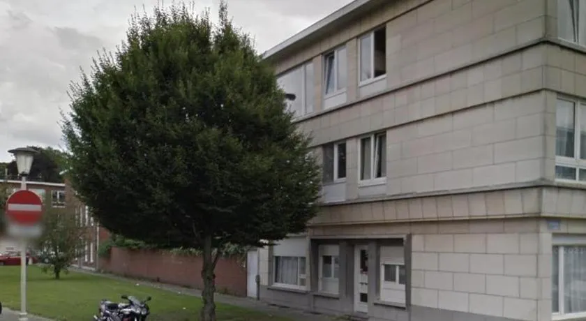 Antwerp Hideaway, outside of low emission zone - Image 1