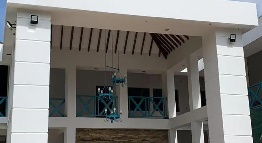 Hotel la hacienda del pienta - Image 1