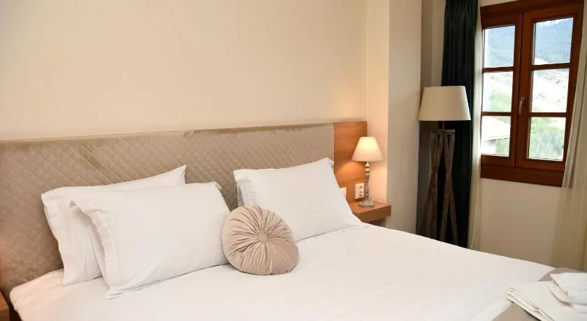 NUCA GUESTHOUSE - Image 1