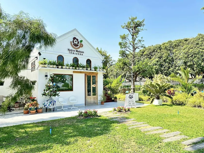 Notre Maison Cafe & Home Stay - Image 1