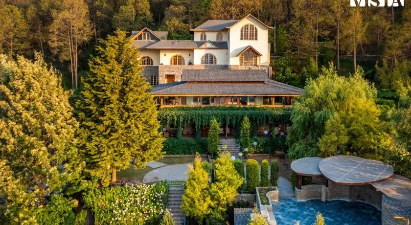 StayVista at Sylvana Villas with Lawn, BBQ and Jacuzzi - Image 1