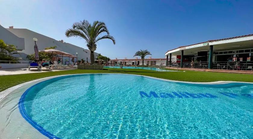 Malibu Park Apartments Sol - Image 1