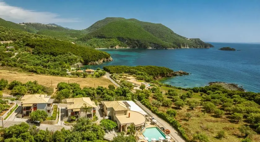 3Aktes Suites & Studios - Image 1