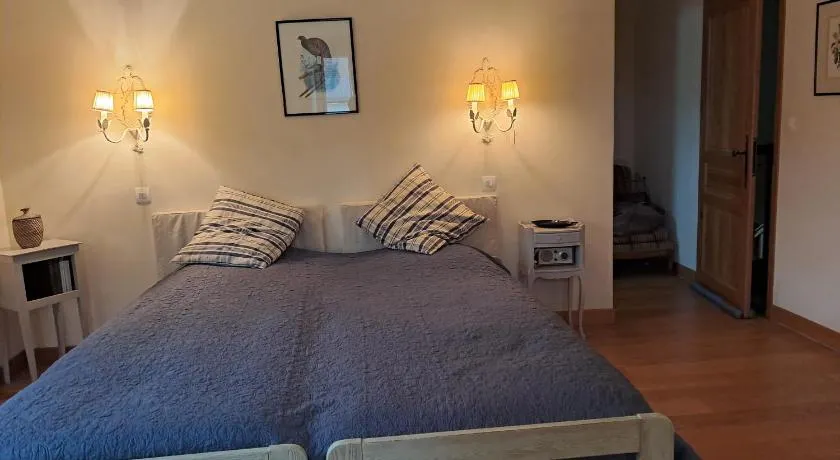 Chez Mylene - Image 1