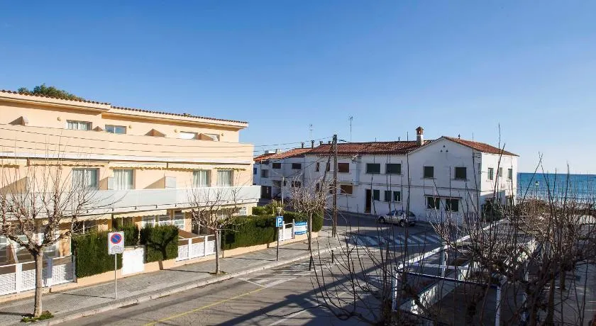 Apartaments La Torreta - Image 1