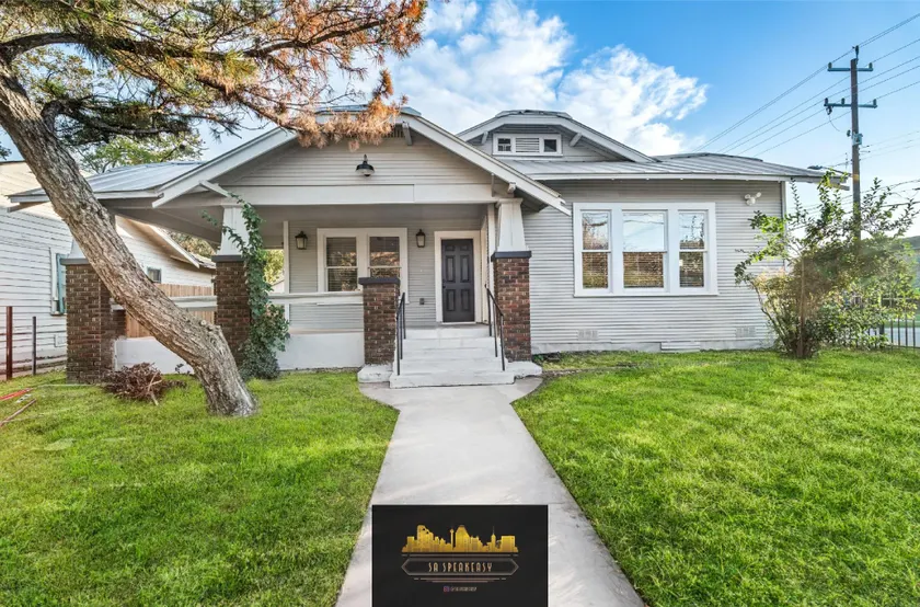 Bold Bright 4BR3.5FULL BATHS Near Riverwalk Dtown - Image 1