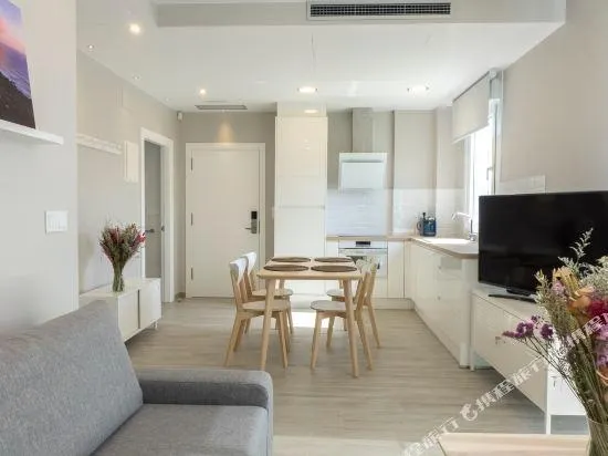 Apartamentos Dunas de Samil - Image 1