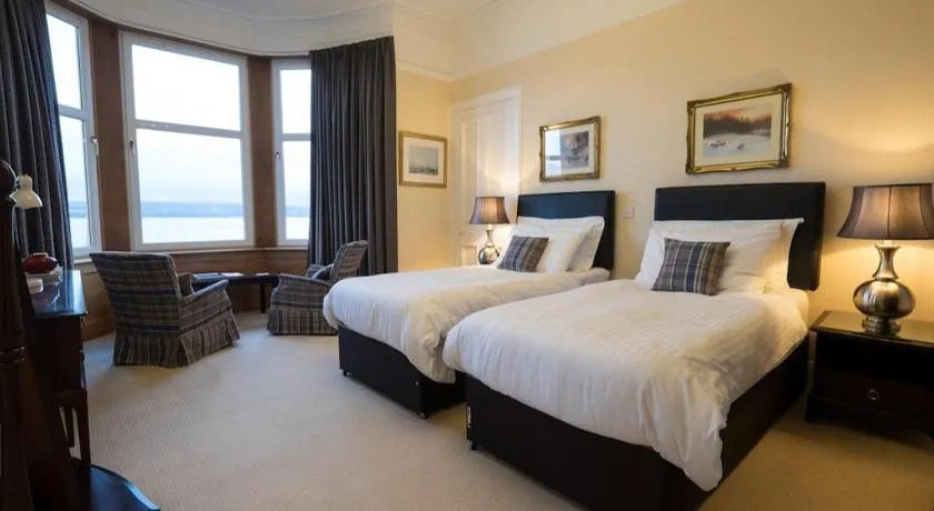 The Cedars Guest House - Image 1
