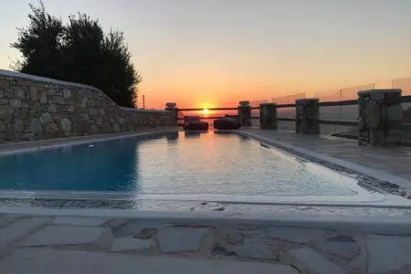 C.L.S Cavo Delos,Private Pool - Image 1