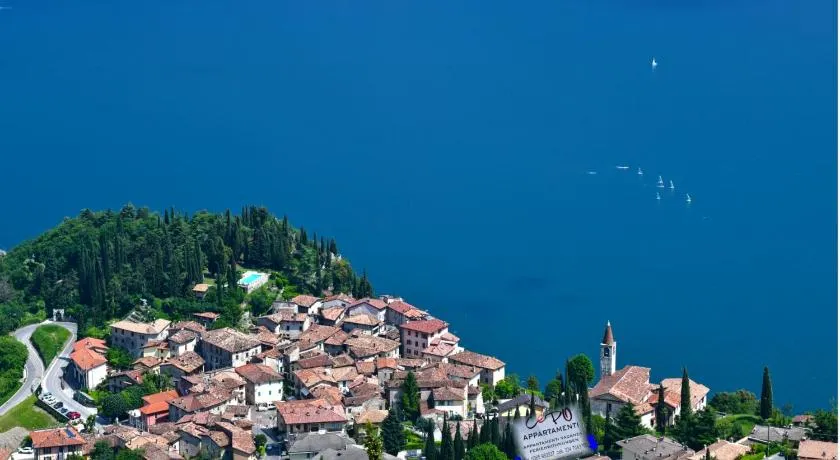 Appartamenti Cèpo - Image 1