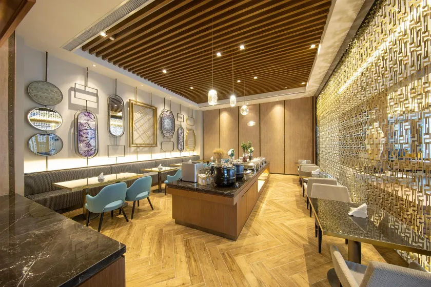 Orange Hotel Shangri-La Ancient City - Image 1