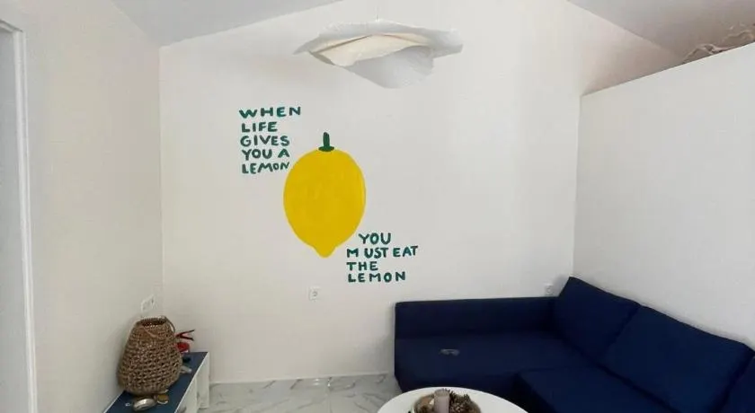 Lemon tree Gr - Image 1