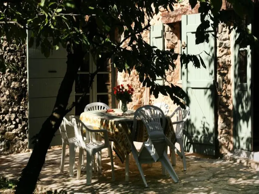Lou Penequet tipica casa colonica con piscina in Provenza, natura, tranquillo - Image 1