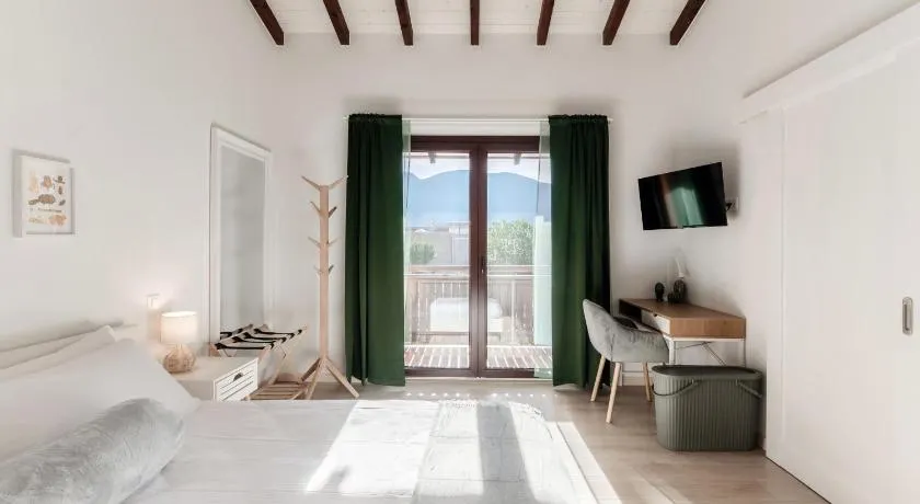 Florida Ascona Rooms by Quokka 360 - Between the Lake and the City - Image 1