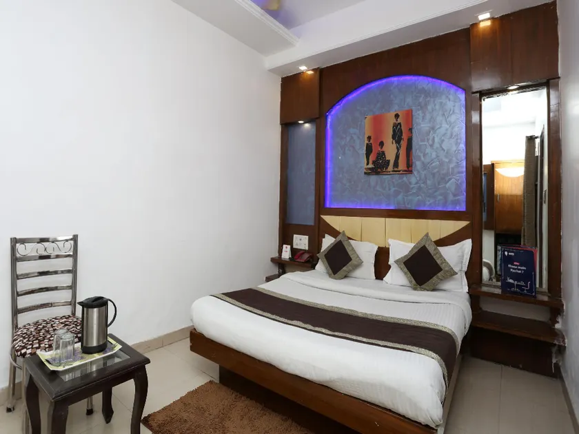 OYO 3919 Hotel Sai Dham - Image 1