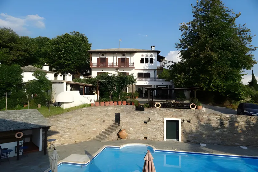 Vrionis House - Image 1