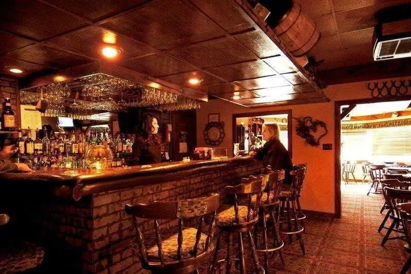 Best Western Village Inn - Image 1