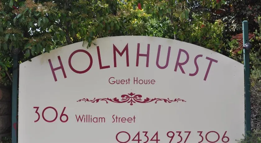 Holmhurst Guest House - Image 1