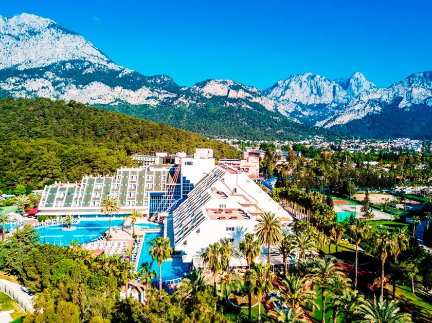 Queen's Park Resort Göynük - Image 1