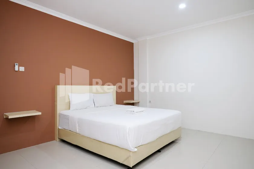 Hotel Andono near YIA Mitra RedDoorz - Image 1