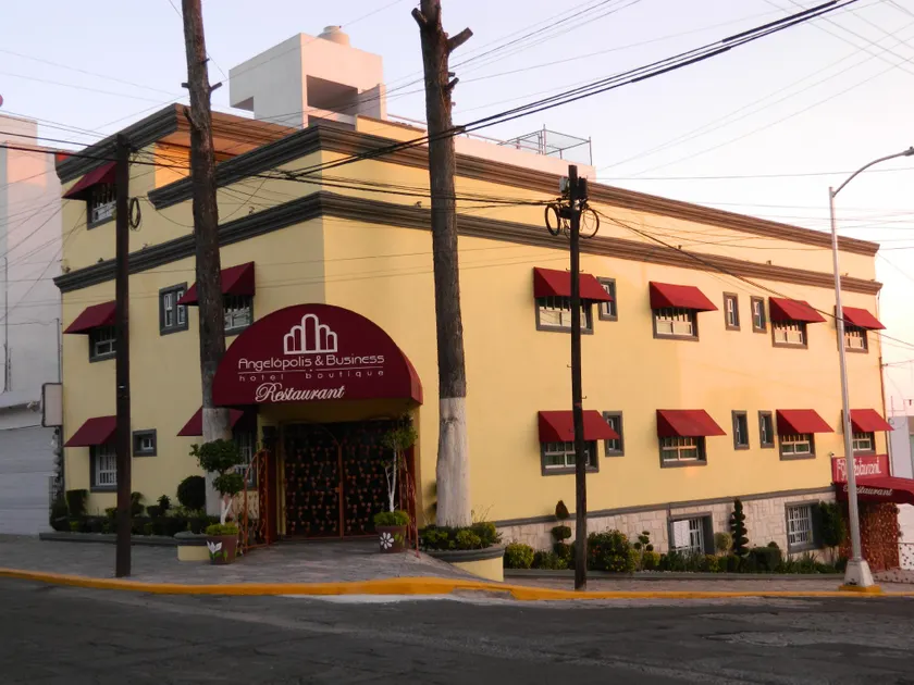 Hotel Boutique AB - Image 1